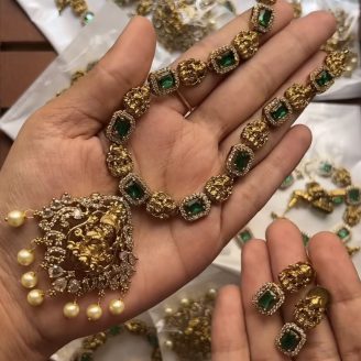 Emerald Temple Set