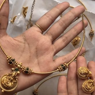 Gold Attigai
